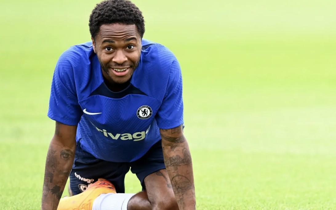 博鱼体育app下载-夏窗未能离队，泰晤士报：冬窗前斯特林可能要单独训练